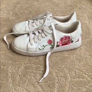 white sneakers (size 6 1/2)